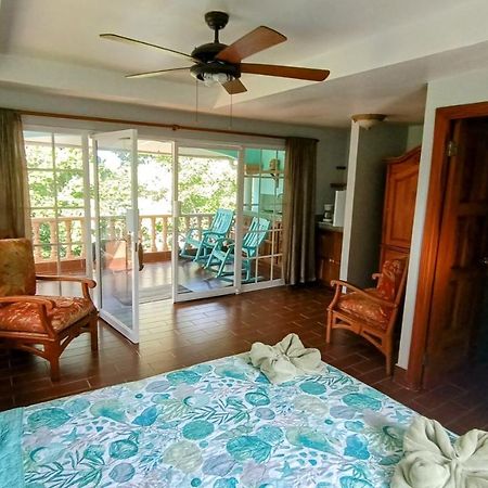Villas At Gone Fishing Panama Resort Boca Chica Exterior photo